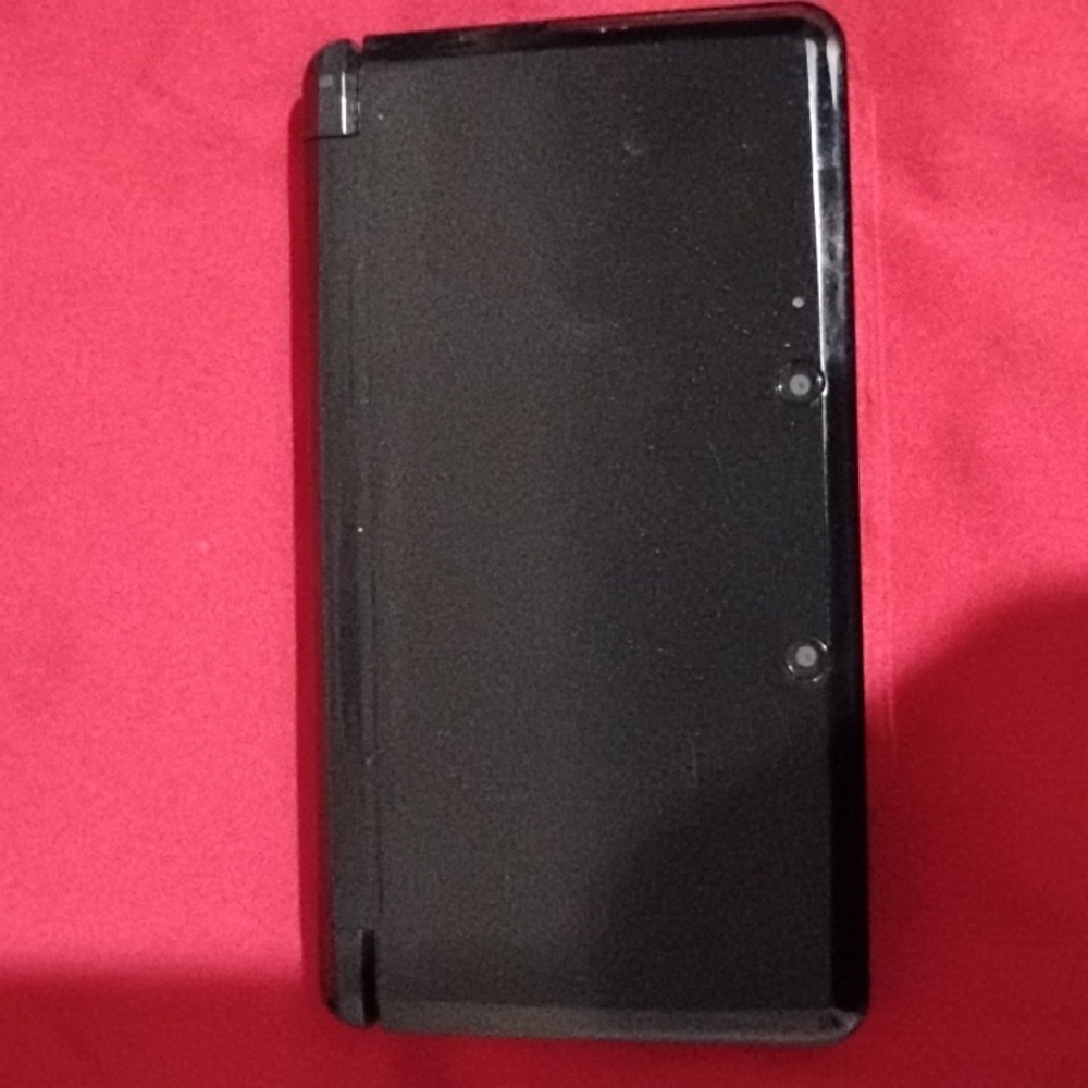 Nintendo 3ds - Picture 3 of 4